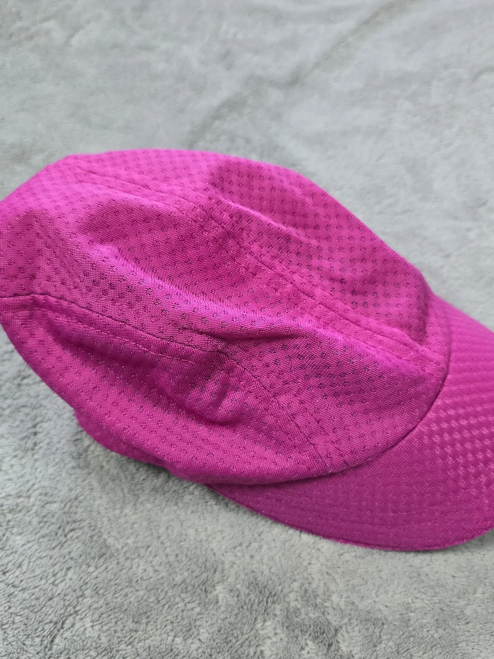 Under Armour Women's Hot Pink Performance Running Cap with White Logo